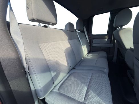 Used 2014 Ford F150 XLT w/ XLT Chrome Package image 18