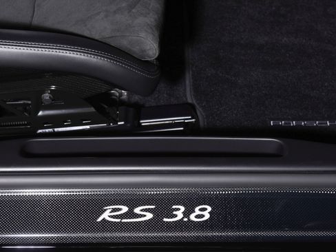 Used 2011 Porsche 911 GT3 RS RWD image 30
