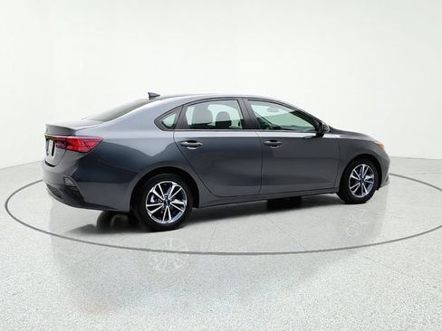 Certified 2023 Kia Forte LXS w/ LXS Technology Package FWD image 6