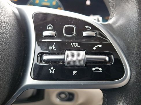 Used 2020 Mercedes-Benz GLE 350 4MATIC image 24