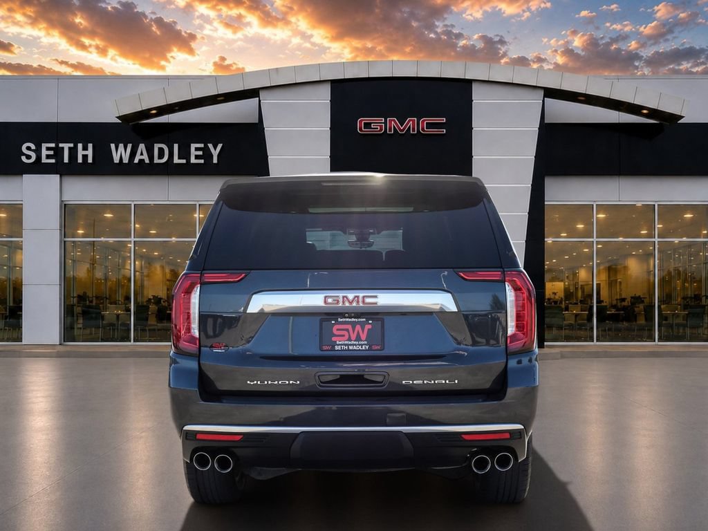 Used 2021 GMC Yukon Denali w/ Denali Premium Package RWD image 6