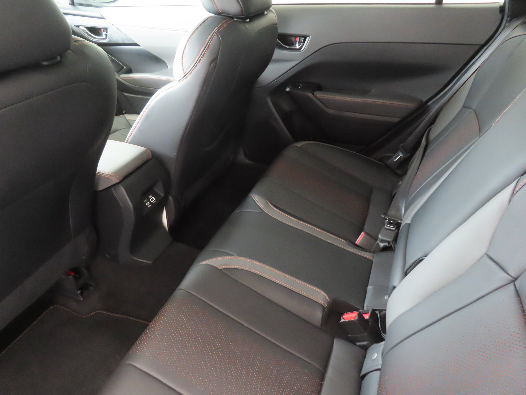 Certified 2025 Subaru Crosstrek 2.5i Limited w/ Crosstrek Mirror Package AWD/4WD image 22