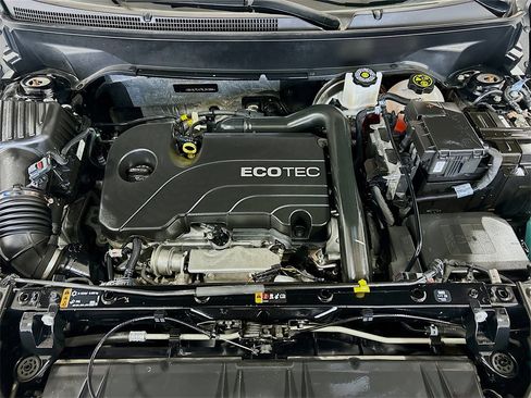 Used 2022 GMC Terrain SLT w/ LPO, 'HIT The Road' Package image 27