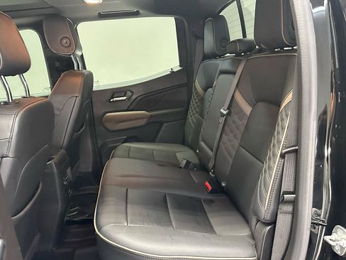 Used 2024 GMC Canyon Denali w/ LPO, Denali Black Edition AWD/4WD image 13