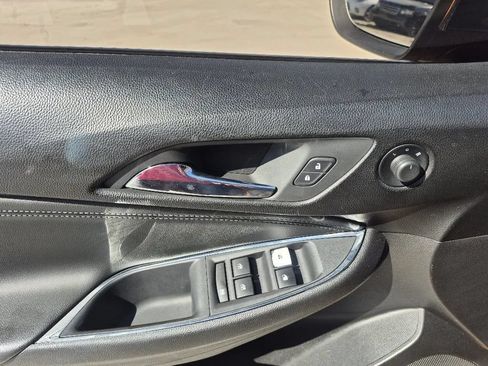 Used 2017 Chevrolet Cruze Premier FWD image 14