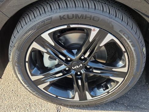 Used 2024 Kia K5 GT-Line AWD/4WD image 12