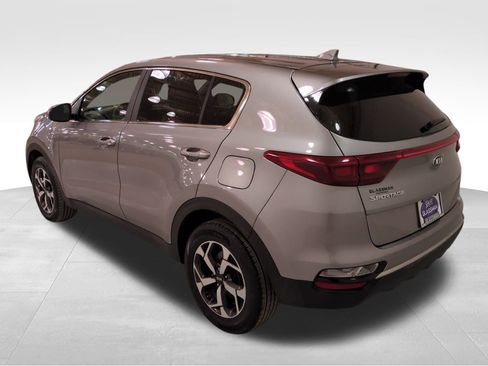 Used 2020 Kia Sportage LX image 5