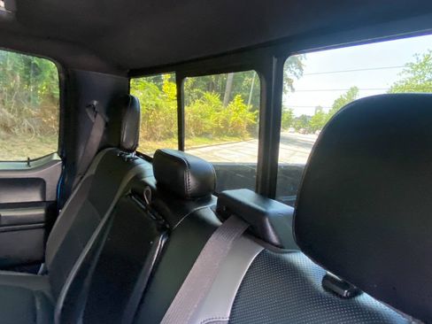 Used 2020 Ford F150 Raptor w/ Equipment Group 801A Mid AWD/4WD image 38