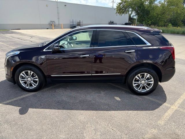 Used 2020 Cadillac XT5 Premium Luxury w/ LPO, Floor Liner Package AWD/4WD image 3