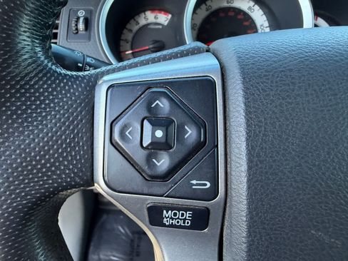 Used 2015 Toyota Tacoma PreRunner w/ SR5 Package RWD image 15