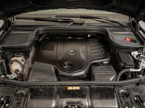 Certified 2024 Mercedes-Benz GLS 450 4MATIC image 46