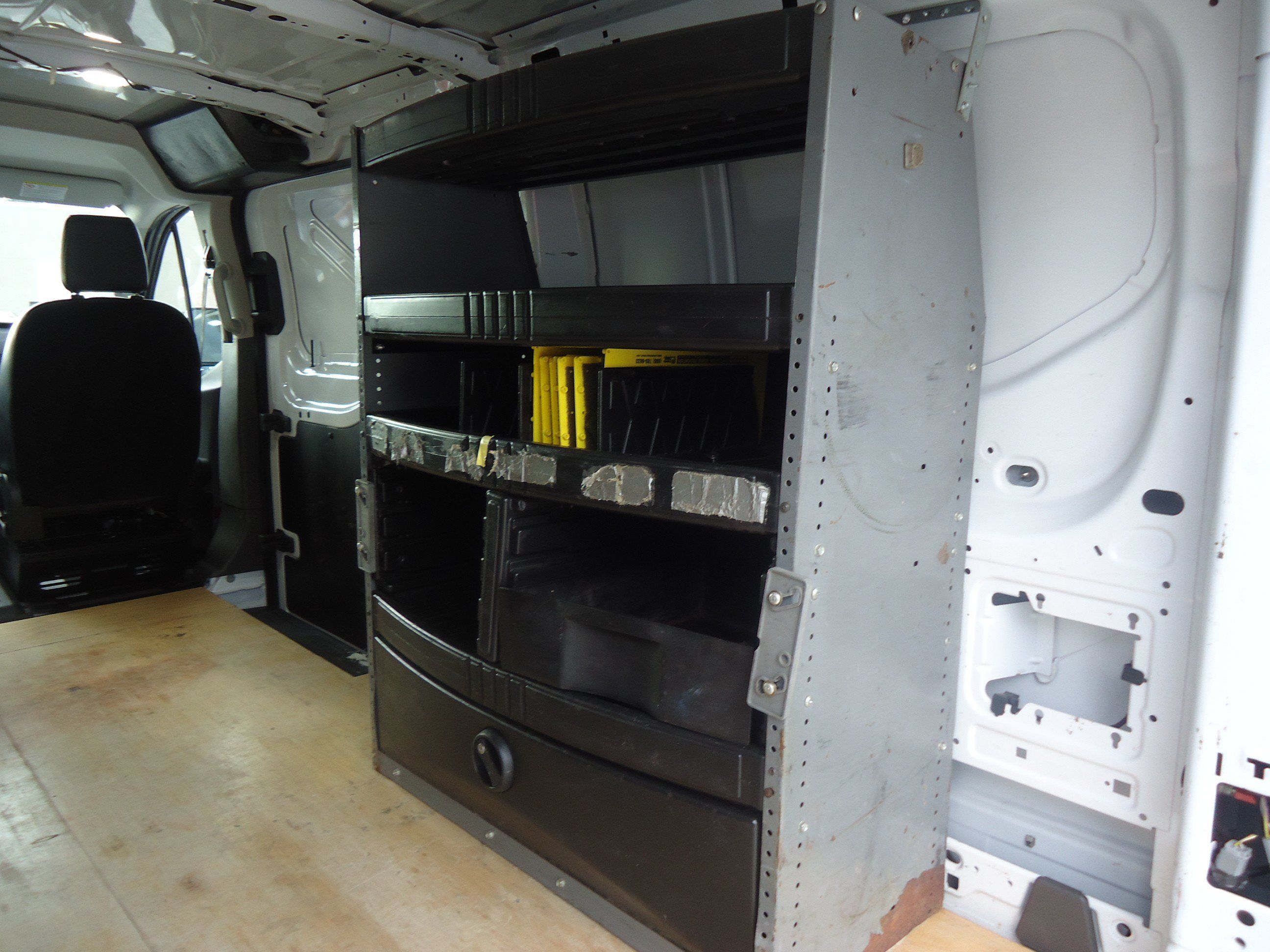 Used 2024 Ford Transit 150 Low Roof RWD image 27