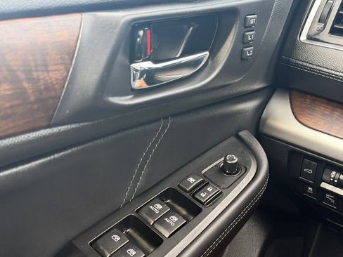 Used 2019 Subaru Outback 2.5i Limited AWD/4WD image 23