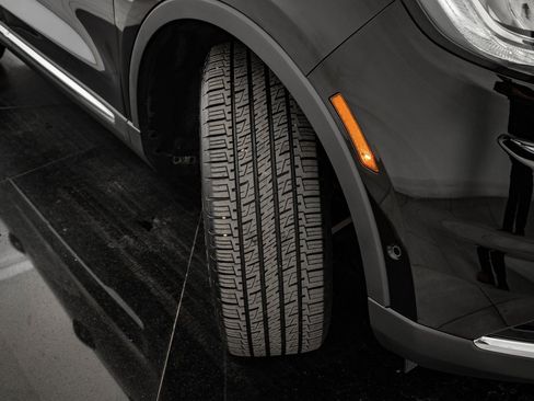 Used 2022 Lincoln Nautilus Reserve w/ Equipment Group 201A image 44