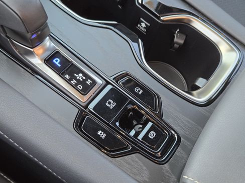 Used 2025 Lexus RX 350 Premium w/ Accessory Package (Z1) FWD image 18