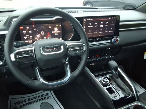 New 2026 GMC Canyon Elevation w/ Technology Package image 12