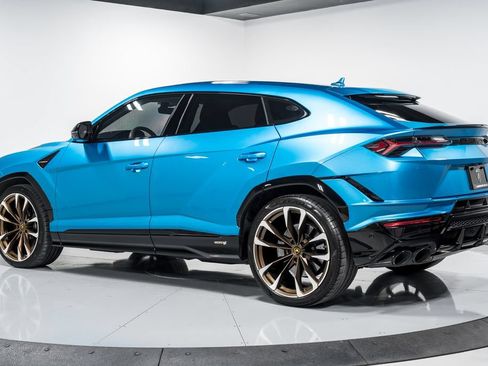 Used 2024 Lamborghini Urus S AWD/4WD image 5