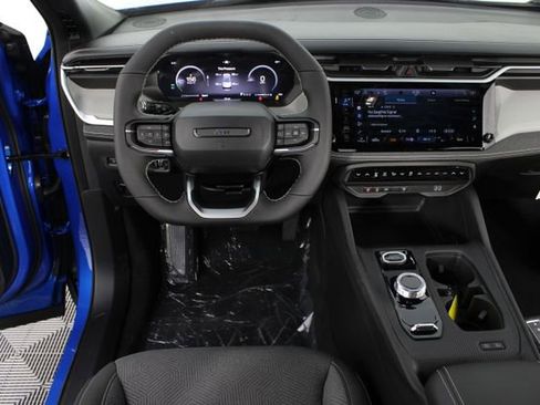 New 2026 Jeep Cherokee Laredo AWD/4WD image 10