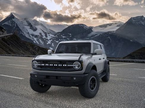 New 2026 Ford Bronco Outer Banks AWD/4WD image 2