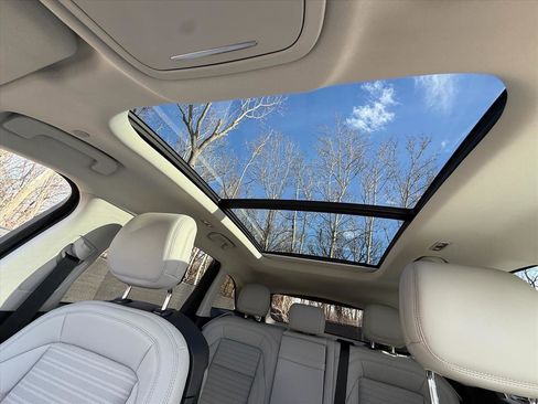 New 2026 Lincoln Nautilus Reserve image 36