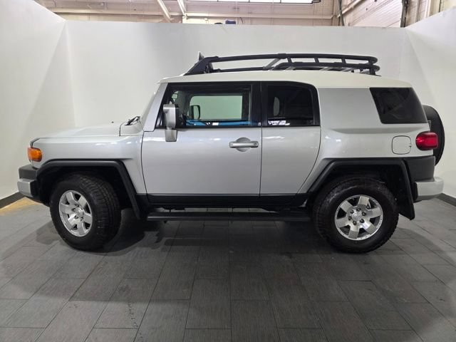 Used 2008 Toyota FJ Cruiser 4WD w/ Convenience Pkg image 2