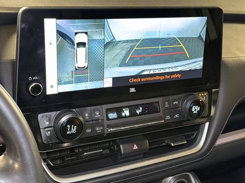 Used 2024 Toyota Grand Highlander AWD Hybrid image 28