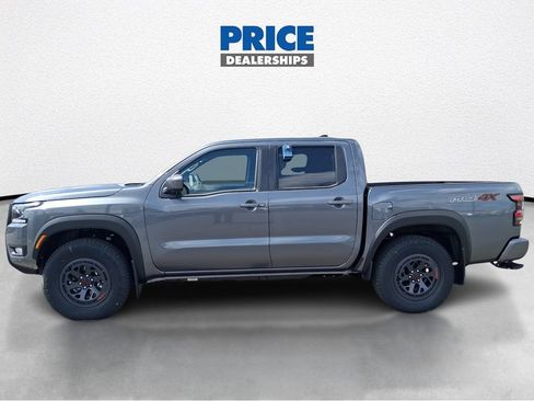 New 2026 Nissan Frontier PRO-4X w/ Tow Package AWD/4WD image 8