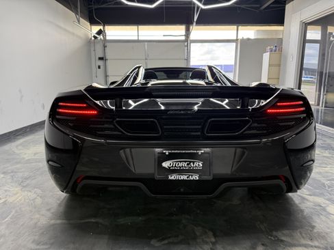 Used 2016 McLaren 650S Spider RWD image 6