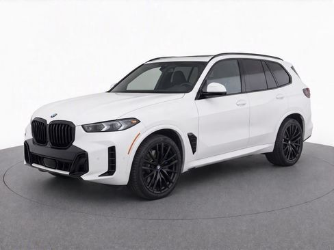 Used 2024 BMW X5 sDrive40i w/ Executive Package RWD image 2