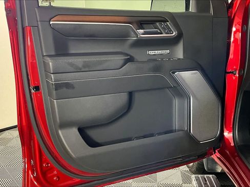 Used 2024 GMC Sierra 1500 Denali w/ Denali Reserve Package image 21