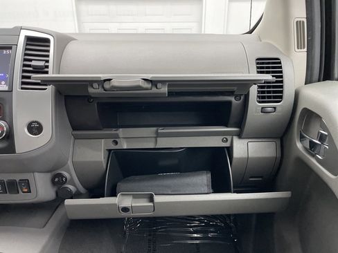 Used 2020 Nissan Frontier SV image 38