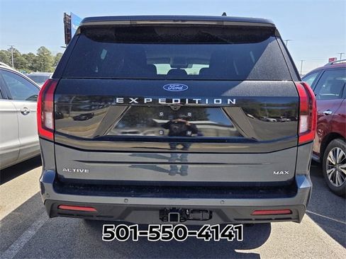 Used 2025 Ford Expedition Max Active image 5