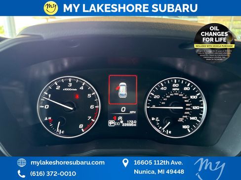 Certified 2025 Subaru Crosstrek 2.5i Premium AWD/4WD image 16