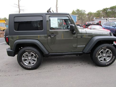 Used 2015 Jeep Wrangler Rubicon w/ Dual Top Group image 7
