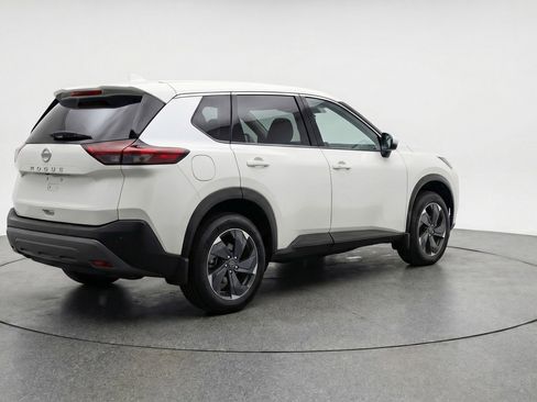 Used 2025 Nissan Rogue SV image 9