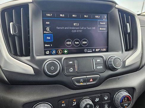 Used 2024 GMC Terrain SLT AWD/4WD image 24