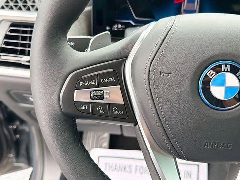 New 2026 BMW X5 xDrive50e image 39