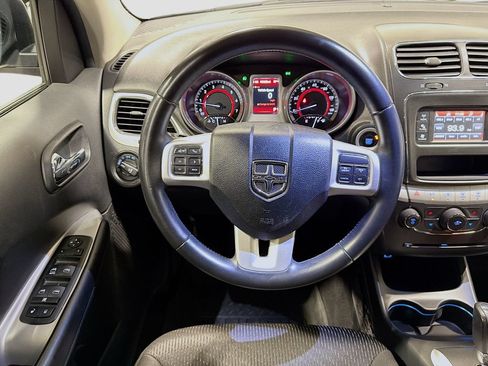 Used 2017 Dodge Journey Crossroad AWD/4WD image 19