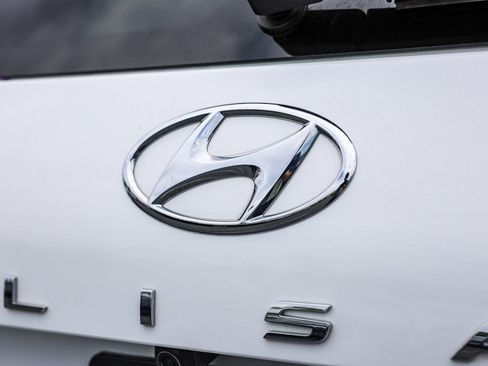Used 2024 Hyundai Palisade SEL FWD image 28