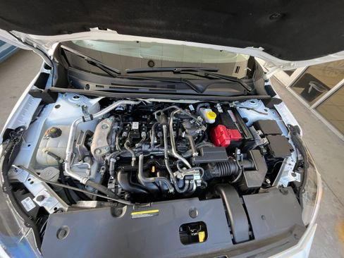 Used 2025 Nissan Sentra S image 30