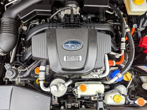 Used 2019 Subaru Crosstrek Hybrid w/ Moonroof Package w/Navigation image 54