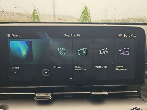 Used 2025 Hyundai Kona SEL FWD image 20