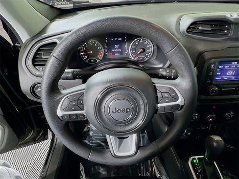 Used 2020 Jeep Renegade Sport w/ Sport Appearance Group image 11