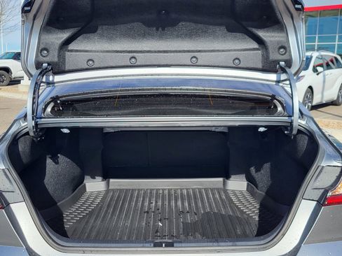 Used 2026 Toyota Camry SE w/ Multimedia Upgrade Package image 20