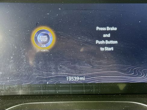 Used 2023 Jeep Grand Cherokee Limited AWD/4WD image 19