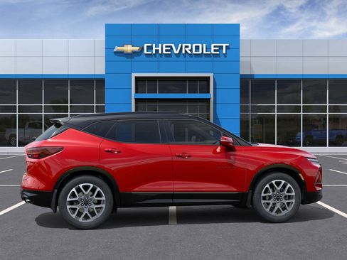 New 2026 Chevrolet Blazer RS FWD image 5