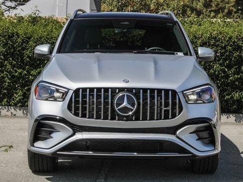Used 2025 Mercedes-Benz GLE 53 AMG 4MATIC image 2