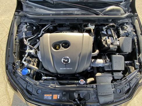 Used 2019 MAZDA MAZDA3 Hatchback w/ Premium Package image 25