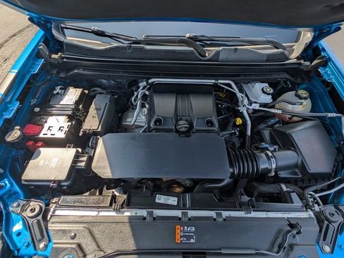 Used 2024 Chevrolet Colorado Trail Boss AWD/4WD image 25