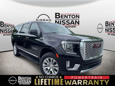 Used 2024 GMC Yukon XL Denali AWD/4WD image 1